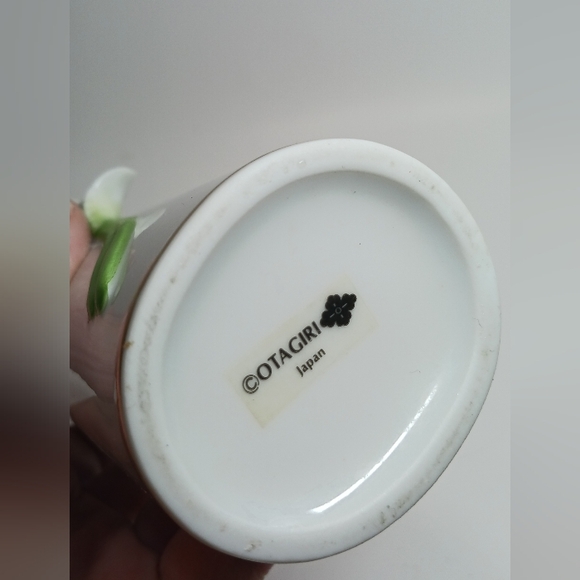 Otagiri Lily porcelain vase, 3D flower - Picture 3 of 5